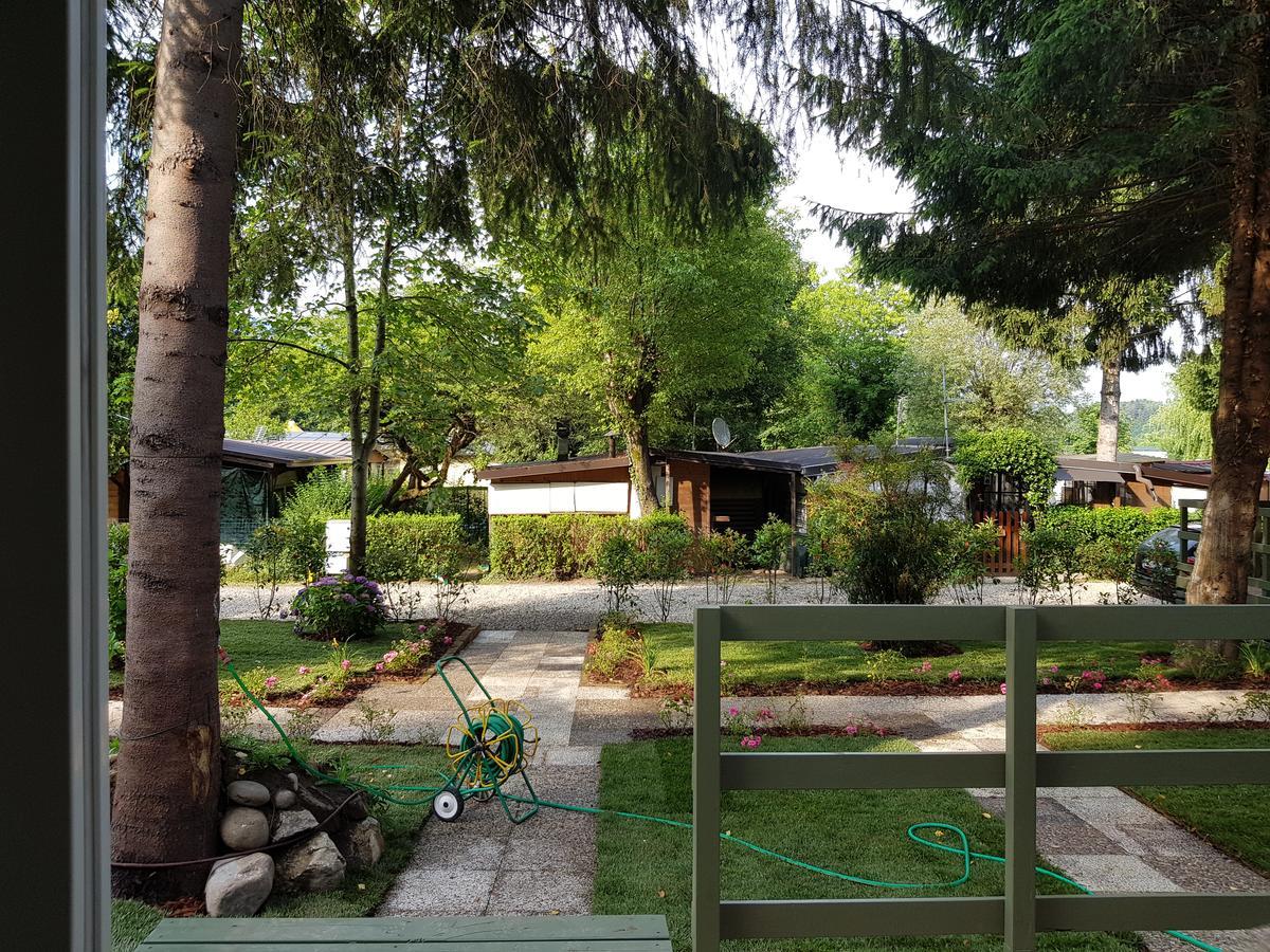 Camping Montorfano Exterior photo